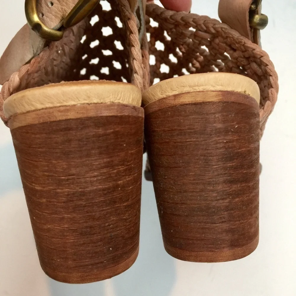 Sundance Veracruz Hive & Honey Sandals Pink Sz 10